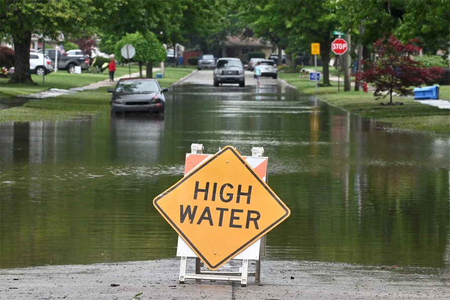 Detroit Water & Sewerage Dept responds to severe flooding throughout ...